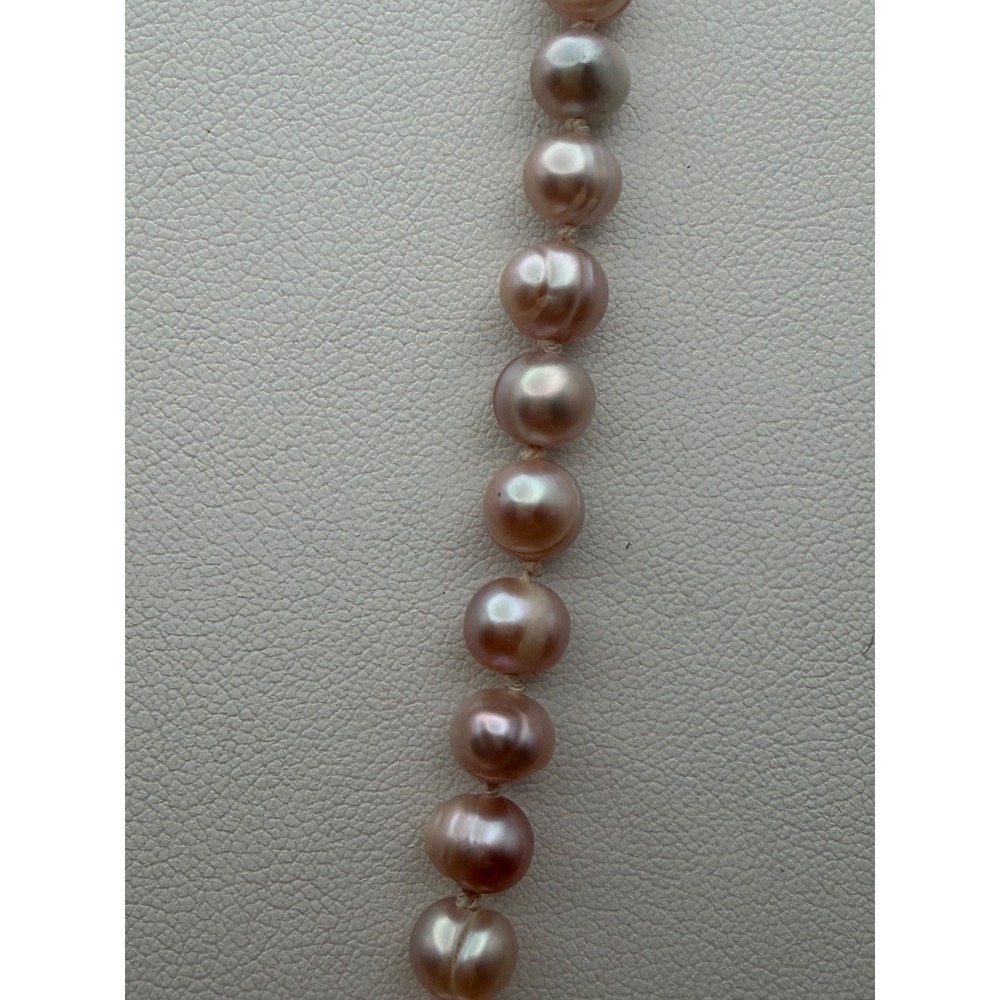 Mauve Pink Freshwater Cultured Pearl Hand Knotted Necklace 18 Inch Baroque Clasp - Picture 4 of 7